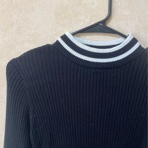 Light weight knit sweater